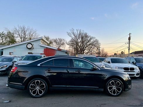Used 2013 Ford Taurus SHO AWD/4WD image 8