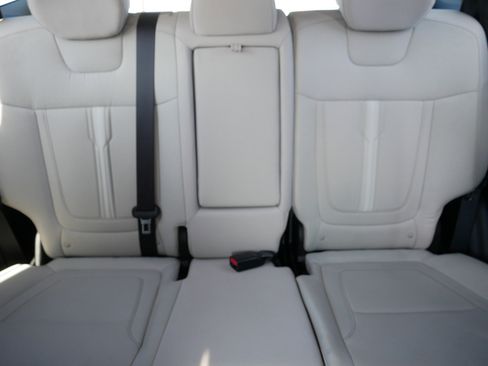 Used 2025 Hyundai Tucson SEL image 13