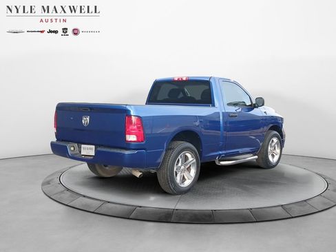 Used 2017 RAM 1500 Express image 15
