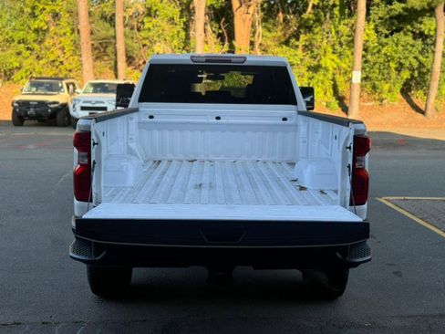 Used 2022 Chevrolet Silverado 3500 W/T w/ WT Convenience Package image 6