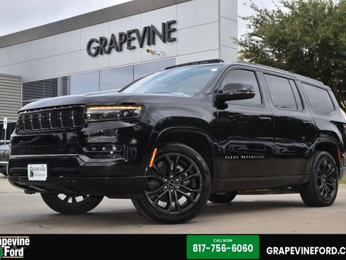 Used 2024 Jeep Grand Wagoneer Series III w/ Rear Seat Video Group 1 AWD/4WD image 1