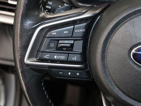 Used 2023 Subaru Outback Limited image 35