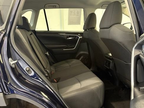Used 2024 Toyota RAV4 XLE FWD image 24