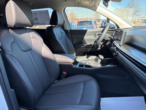 New 2026 Kia Sorento S AWD/4WD image 12