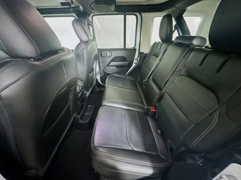 Used 2023 Jeep Wrangler Sahara w/ Cold Weather Group image 27