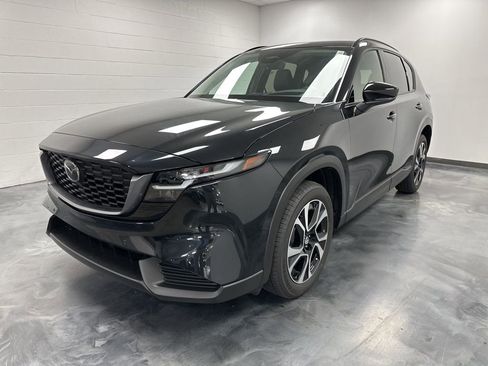 New 2026 MAZDA CX-5 Preferred image 1