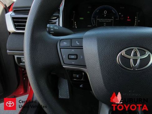 Certified 2025 Toyota Camry LE image 11