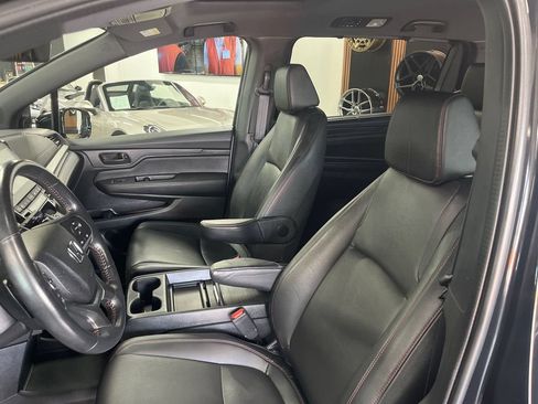 Used 2023 Honda Odyssey Sport image 26