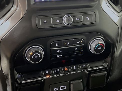 Used 2022 Chevrolet Silverado 1500 Custom w/ Safety Confidence Package image 25