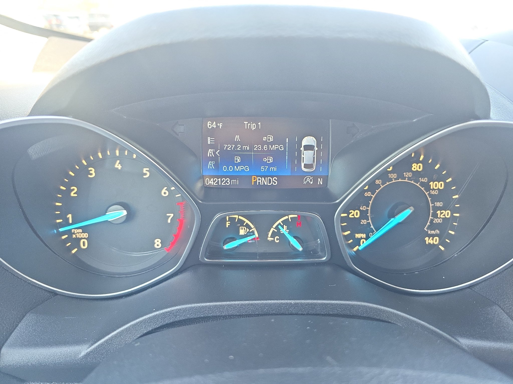 Used 2018 Ford Escape SE w/ Ford Safe & Smart Package FWD image 18
