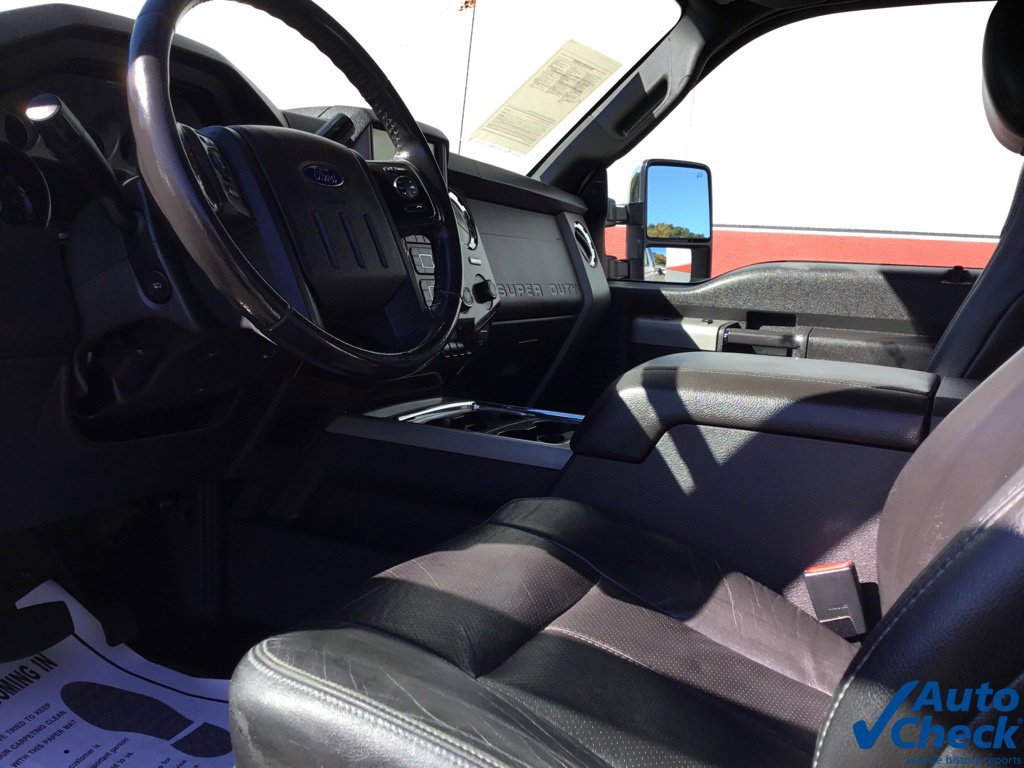 Used 2013 Ford F250 Lariat w/ Lariat Ultimate Pkg AWD/4WD image 41