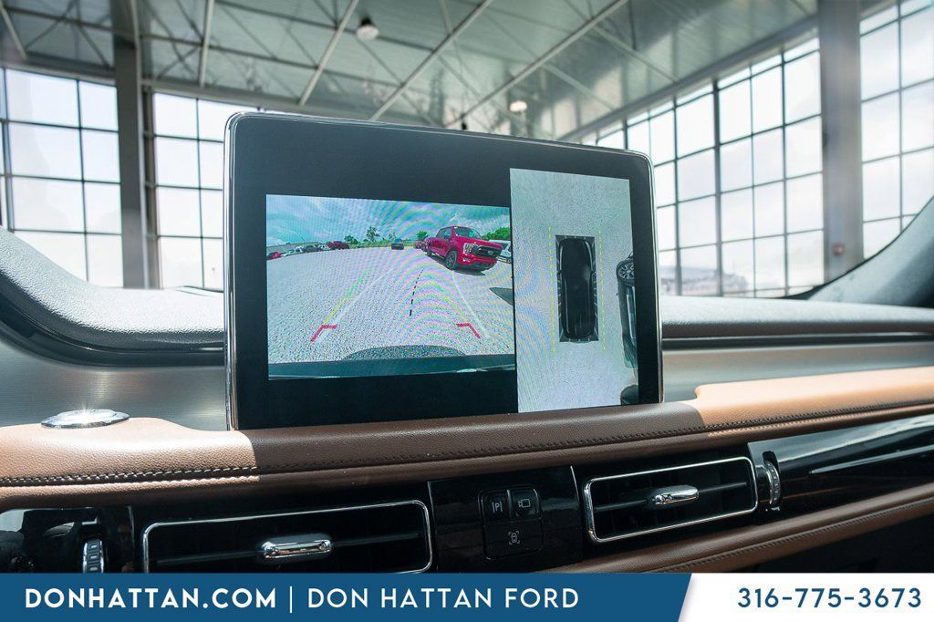 Used 2023 Lincoln Aviator Reserve w/ Equipment Group 201A AWD/4WD image 10