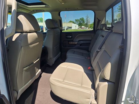 Used 2018 GMC Sierra 1500 SLT AWD/4WD image 9