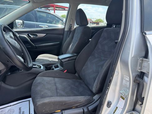 Used 2015 Nissan Rogue S AWD/4WD image 25