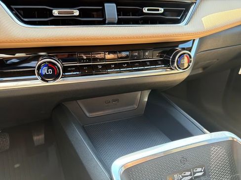 New 2026 Chevrolet Equinox ACTIV FWD image 25