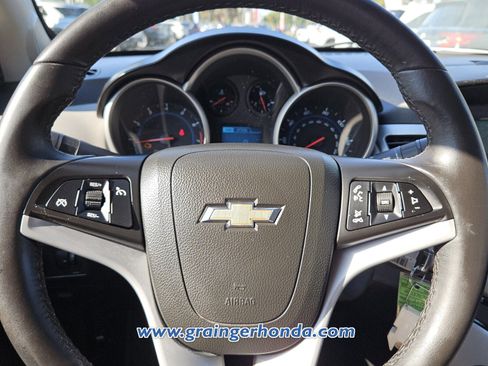 Used 2014 Chevrolet Cruze LT FWD image 18