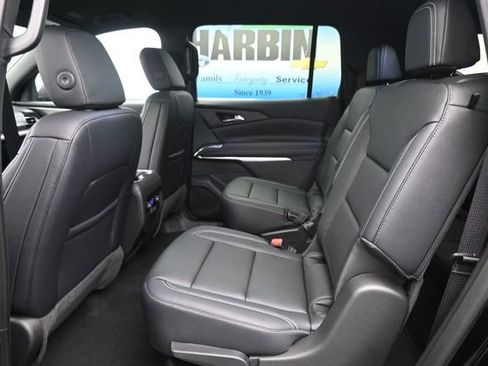 New 2026 Chevrolet Traverse LT w/ Driver Confidence Package FWD image 11