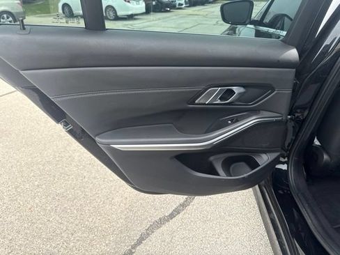Used 2020 BMW 330i xDrive Sedan AWD/4WD image 12