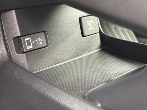 Used 2021 Honda Civic EX image 21