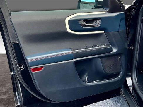 Used 2024 Ford Bronco Sport Heritage w/ Heritage Convenience Package image 12