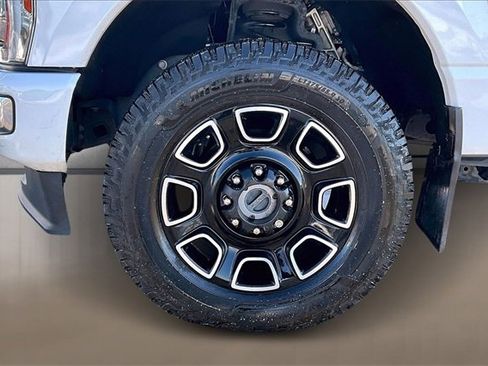 Used 2023 Ford F350 Platinum image 8