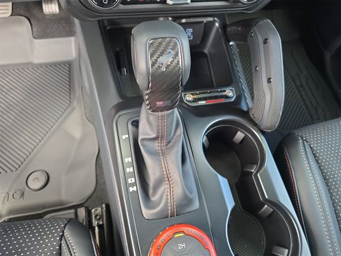 New 2025 Ford Bronco Raptor image 18