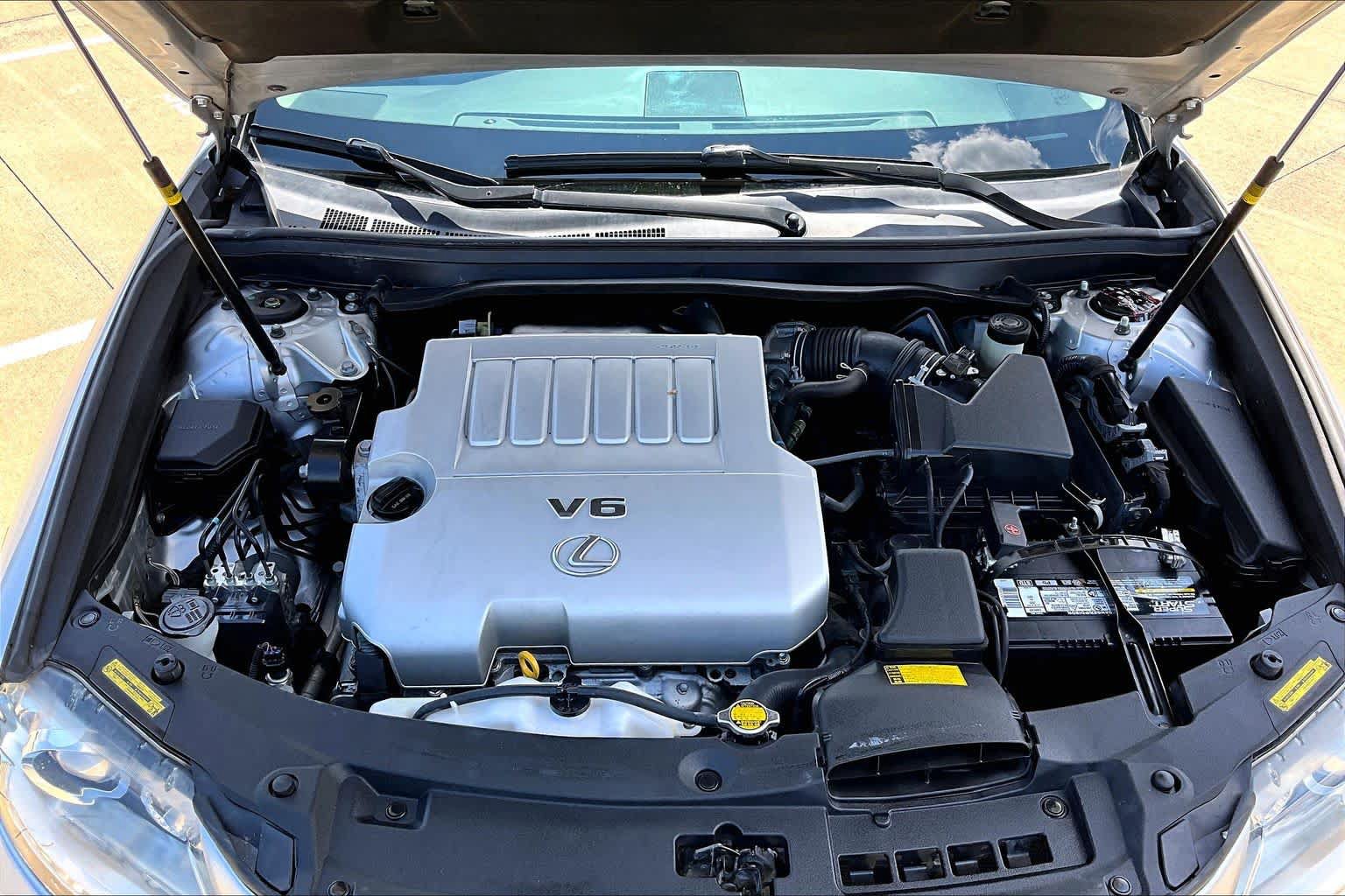 Used 2014 Lexus ES 350 w/ Luxury Package FWD image 32