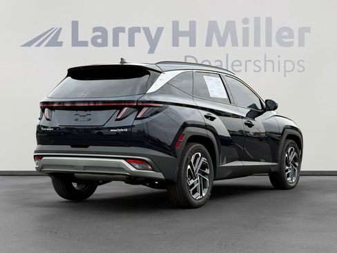 Used 2025 Hyundai Tucson Limited image 6