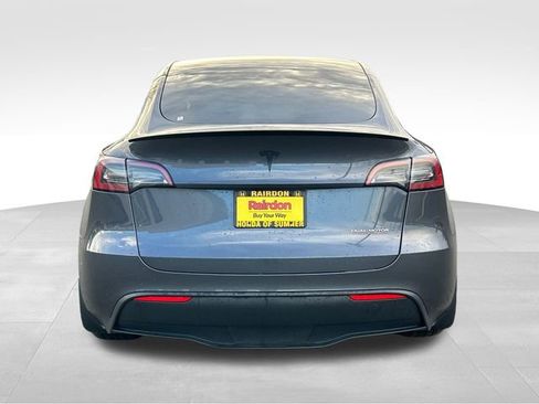 Used 2023 Tesla Model Y Performance image 6