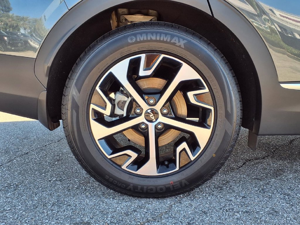 Certified 2023 Kia Sportage EX FWD image 9