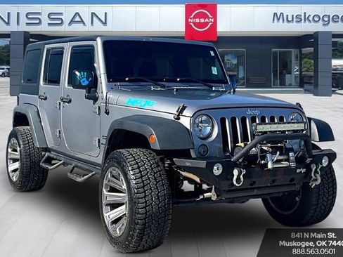 Used 2018 Jeep Wrangler Unlimited Sport w/ Connectivity Group AWD/4WD image 1