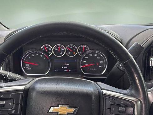 Used 2021 Chevrolet Silverado 1500 LTZ AWD/4WD image 15