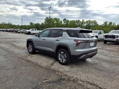 Used 2026 Chevrolet Equinox LT AWD/4WD image 29