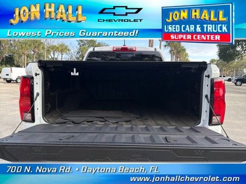 Used 2025 Chevrolet Colorado ZR2 w/ Technology Package image 11