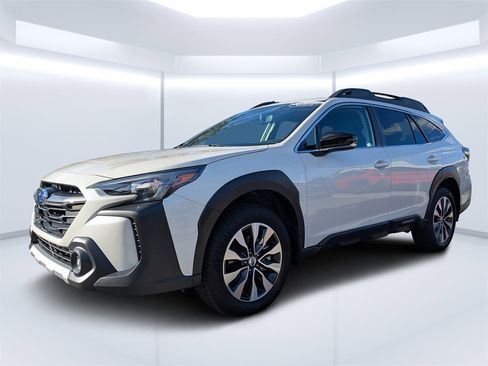 Certified 2025 Subaru Outback Limited XT w/ Popular Package #2 image 7