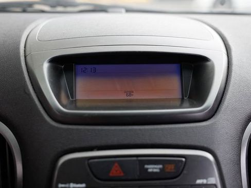 Used 2011 Hyundai Genesis 2.0T image 37