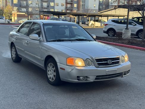 Used 2004 Kia Optima EX image 8