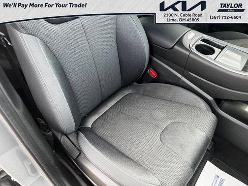 Used 2022 Hyundai Santa Fe XRT FWD image 12