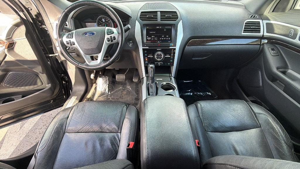 Used 2014 Ford Explorer Limited FWD image 26