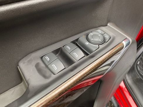 Used 2021 Chevrolet Silverado 1500 LT Trail Boss w/ Bed Protection Package AWD/4WD image 16