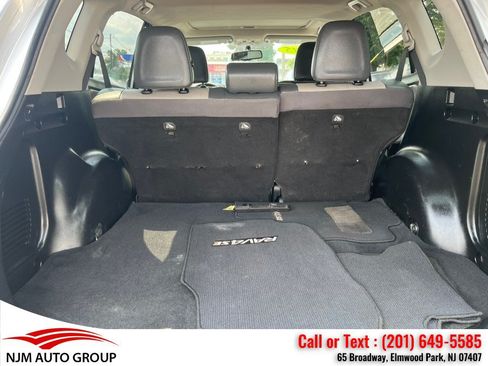 Used 2015 Toyota RAV4 Limited AWD/4WD image 11