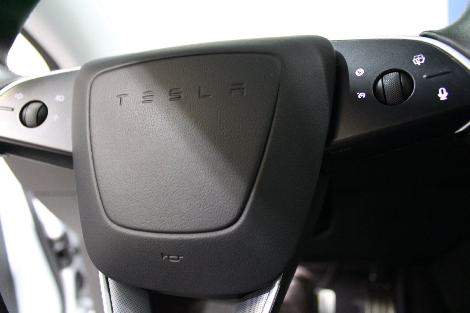 Used 2024 Tesla Model 3 Performance AWD/4WD image 21