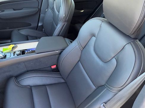 New 2026 Volvo XC60 T8 Ultra w/ Protection Package Premier image 20