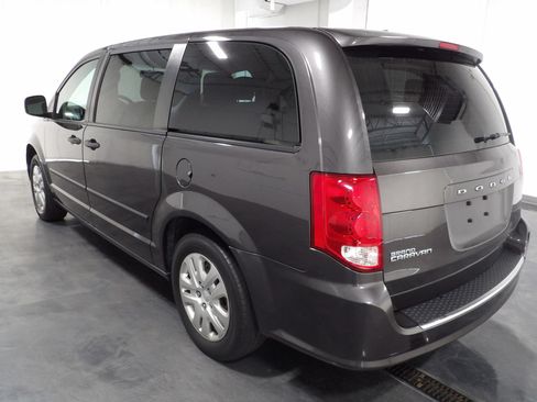 Used 2015 Dodge Grand Caravan American Value Package w/ UConnect Hands-Free Group FWD image 6