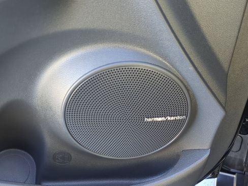 Used 2023 Hyundai Kona Limited image 14