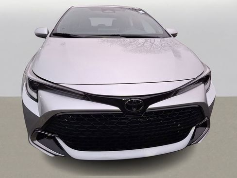 Used 2025 Toyota Corolla XSE image 2