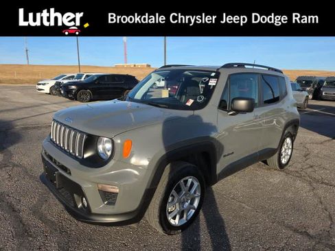 Used 2022 Jeep Renegade Latitude w/ Convenience Group image 1