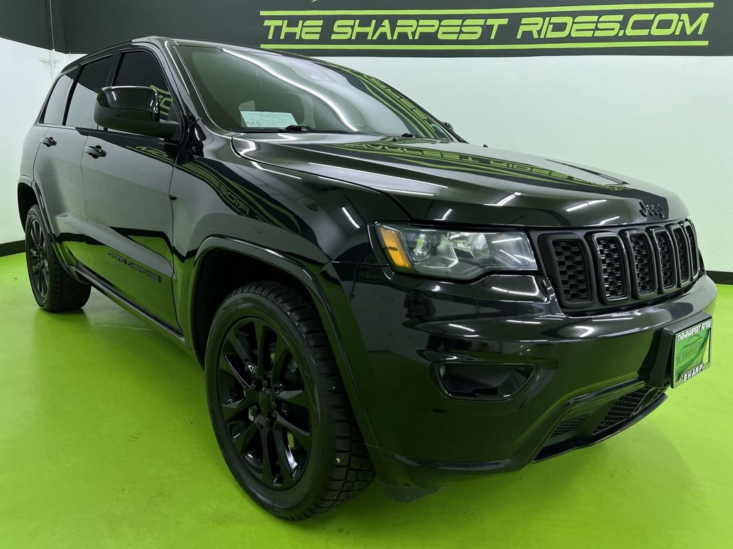 Used 2021 Jeep Grand Cherokee Laredo X AWD/4WD image 2