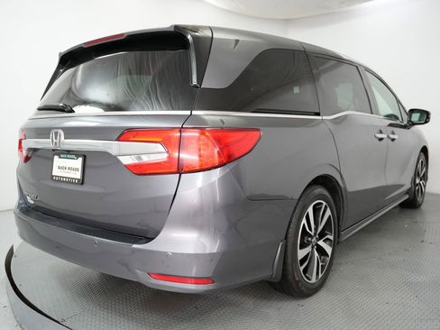 Used 2018 Honda Odyssey Elite image 10