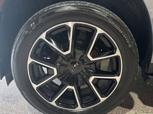 Used 2021 Chevrolet Suburban RST image 12